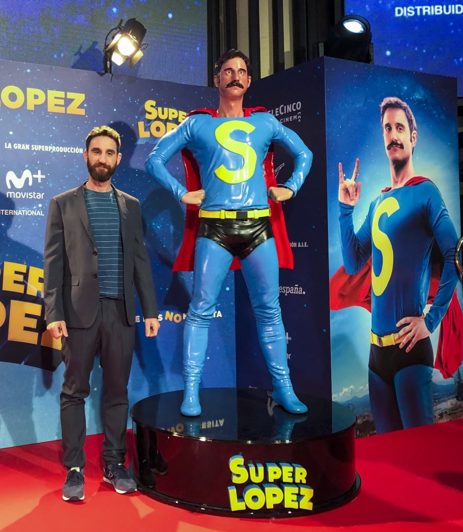 Premiere "Super L&oacute;pez"