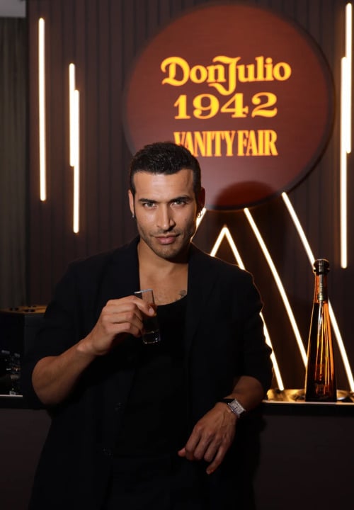 FIESTA VANITY FAIR