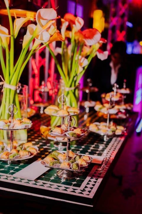 FIESTA VANITY FAIR