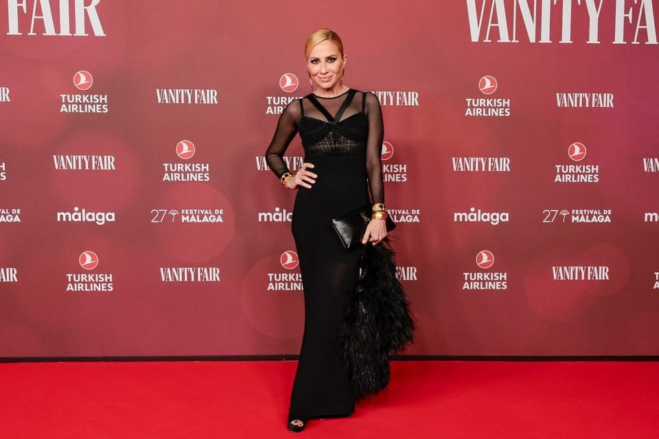 FIESTA VANITY FAIR