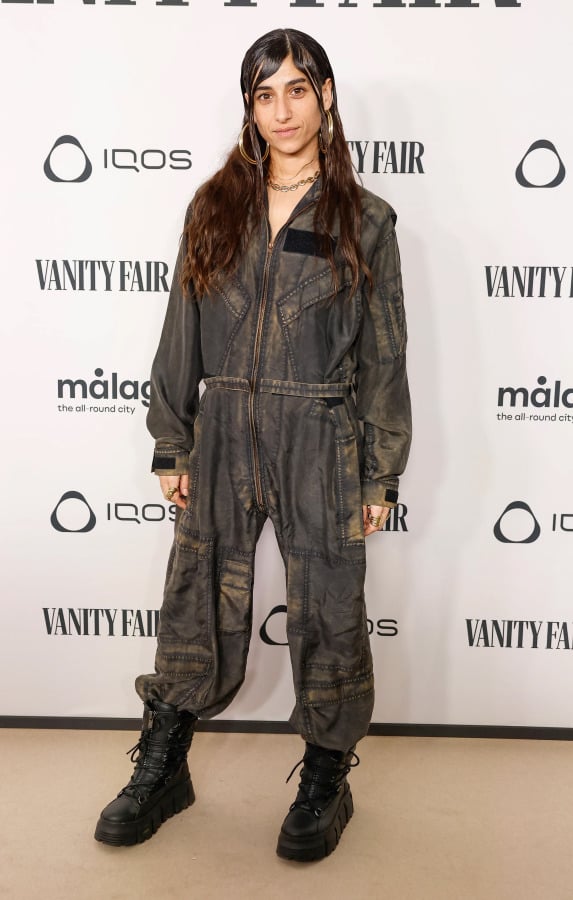 FIESTA VANITY FAIR