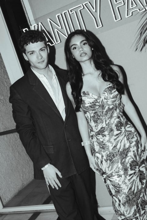FIESTA VANITY FAIR