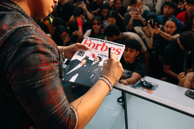 FORBES 30UNDER30