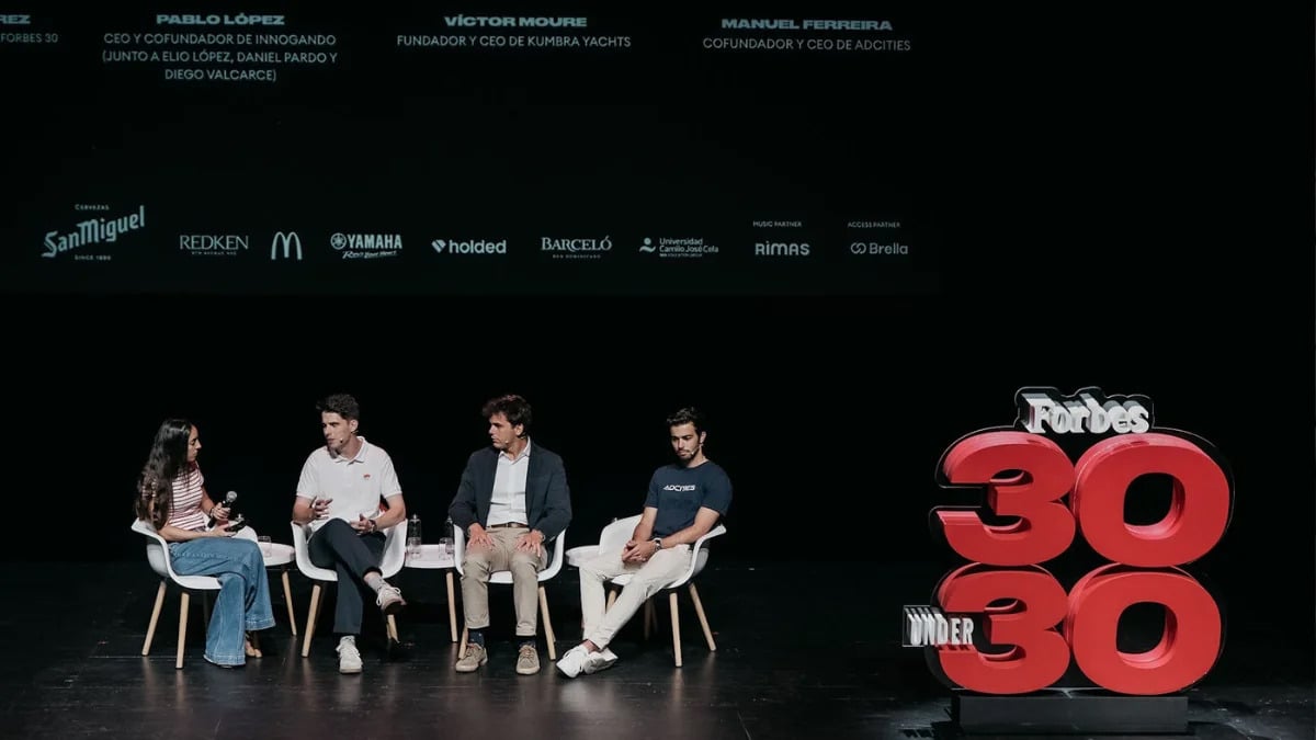 FORBES 30UNDER30